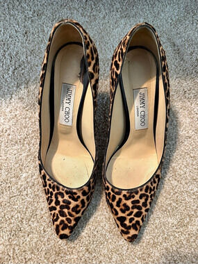 Jimmy Choo Leopard Print Pointed Toe Heels EU 38